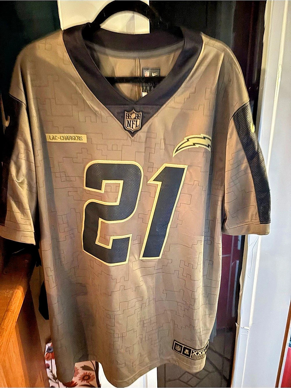 NFL Nike LaDainian Tomlinson San Diego Chargers Nike Salute to Service Jersey je